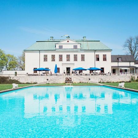 Haeringe Slott Hotel Musko Havsbad ภายนอก รูปภาพ