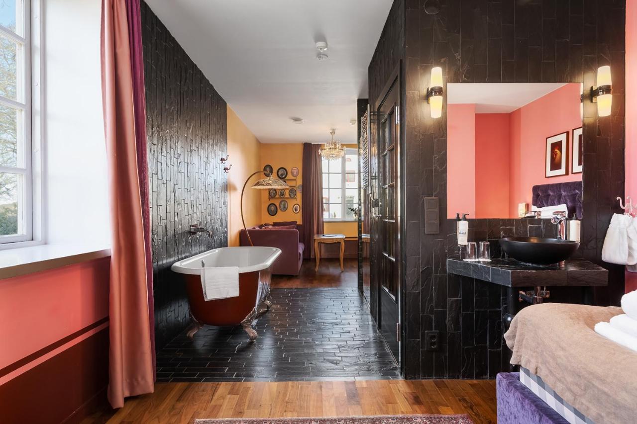 Haeringe Slott Hotel Musko Havsbad ภายนอก รูปภาพ