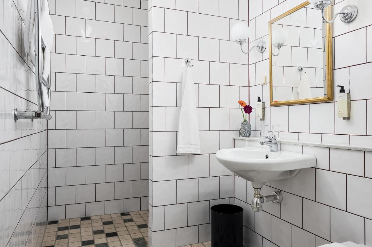 Haeringe Slott Hotel Musko Havsbad ภายนอก รูปภาพ