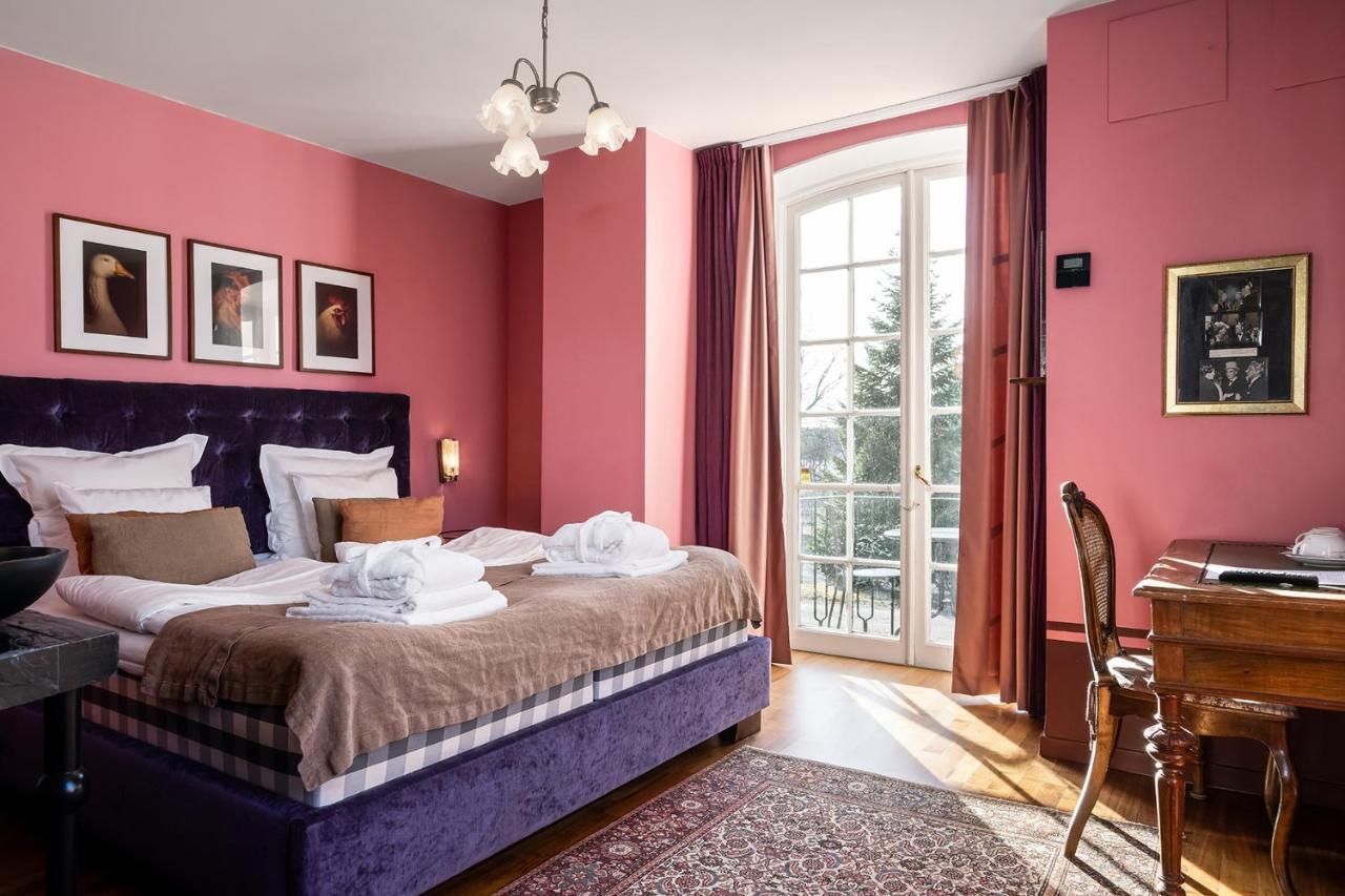 Haeringe Slott Hotel Musko Havsbad ภายนอก รูปภาพ