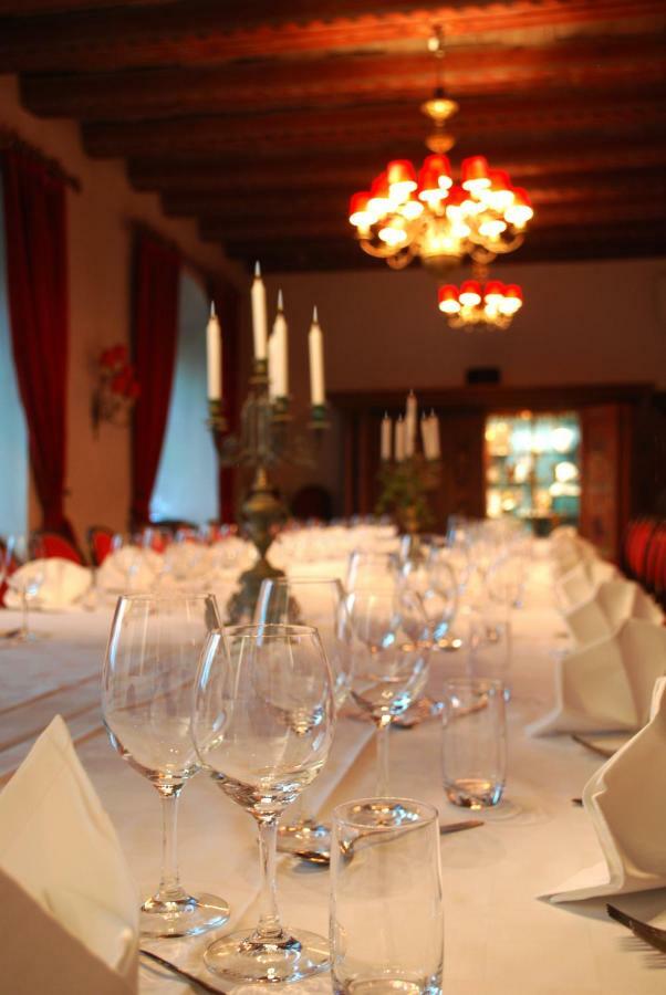 Haeringe Slott Hotel Musko Havsbad ภายนอก รูปภาพ