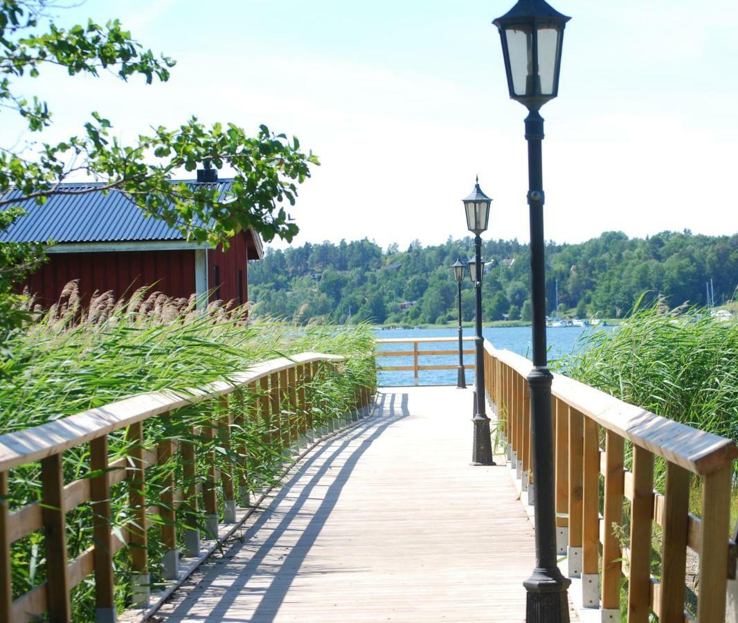 Haeringe Slott Hotel Musko Havsbad ภายนอก รูปภาพ